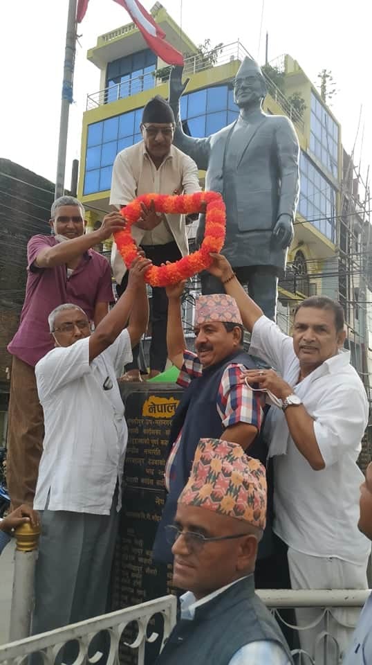 विपी स्मृति दिवसमा माल्यार्पण र बृक्षारोपण