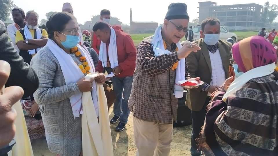 स्मृतिमा प्रतिक्षालय र धारा जडान