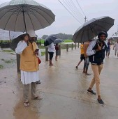 लगातार वर्षाका कारण नरैनापुर आसपासका विभिन्न क्षेत्र जलमग्न