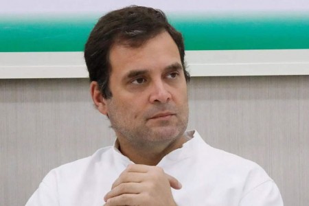 भारतमा कांग्रेस आईका नेता राहुल गान्धीलाई दुई वर्षको जेल सजाय